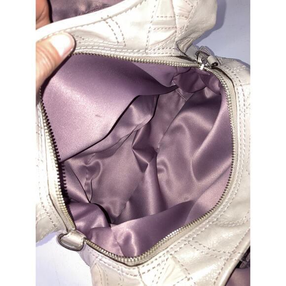 COACH 16504 LARGE SIGNATURE PRINT BONE COLOR SHOULDER BAG - Picture 14 of 16